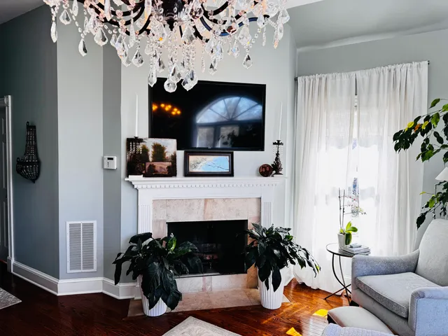 $14,000 | 233 Rowayton Avenue, Norwalk, CT 06853