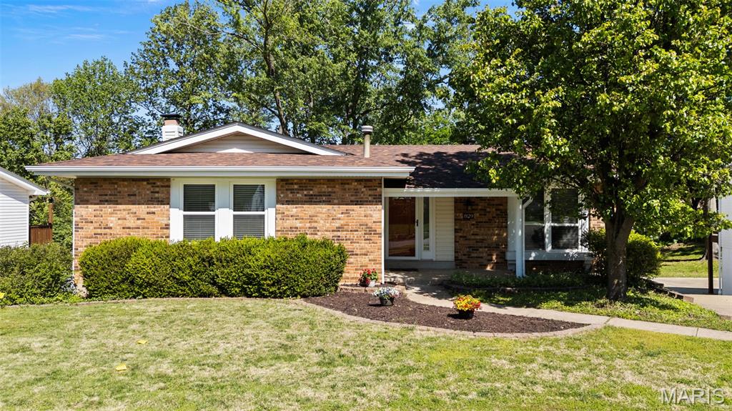 829 Forest Village Drive Ballwin, MO 63021 - Photo 28 of 33
