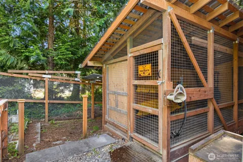 $1,468,000 | 6575 Honeysuckle Lane, Bainbridge Island, WA 98110