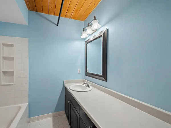 $499,900 | 125 Main Street, Unit 60, Newmarket, NH 03857