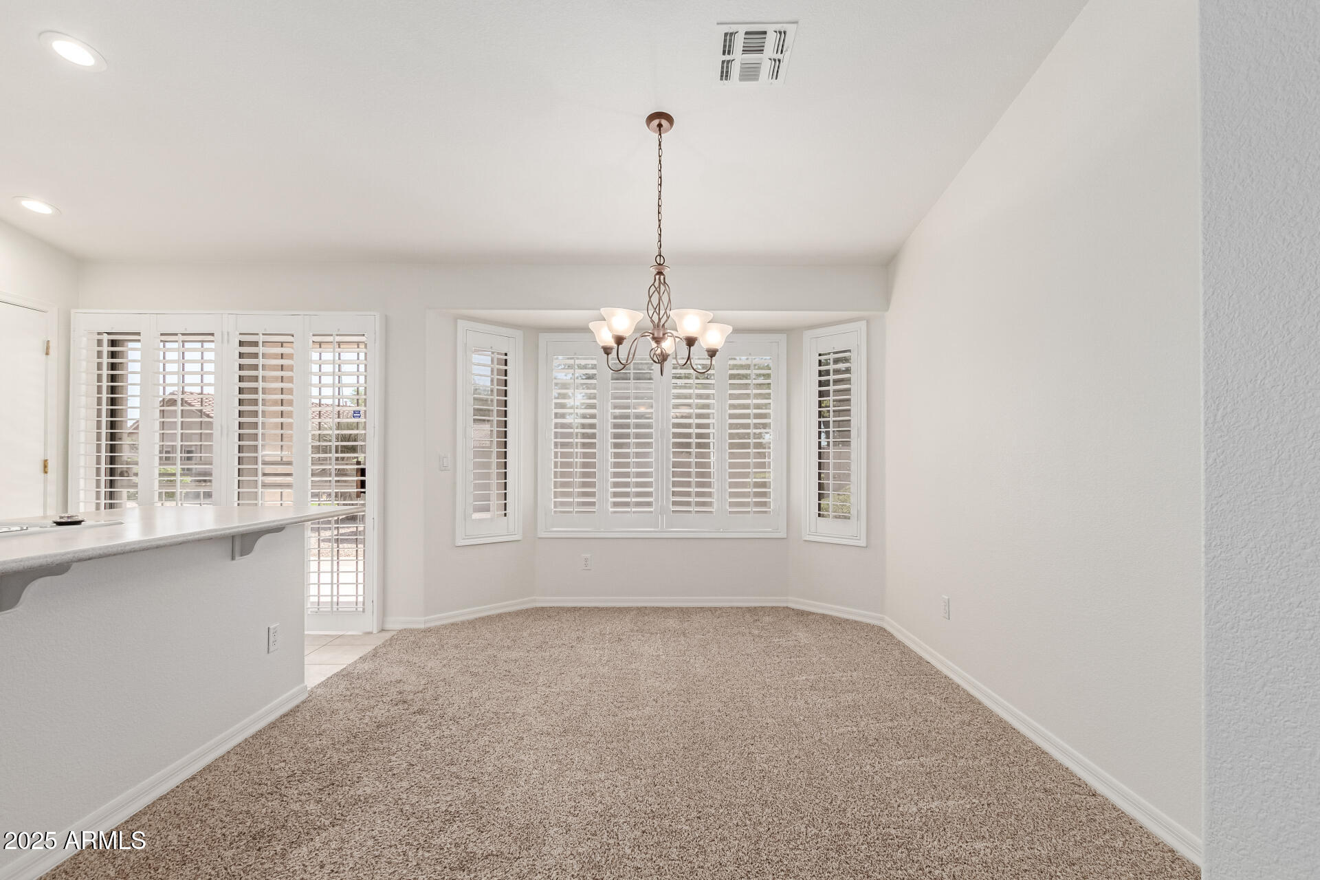 4613 East Walnut Road Gilbert, AZ 85298 - Photo 10 of 47 10 - Walnut