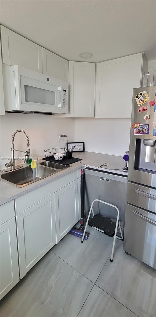 11396 Southwest 65th Street Miami, FL 33173 - Photo 22 of 45