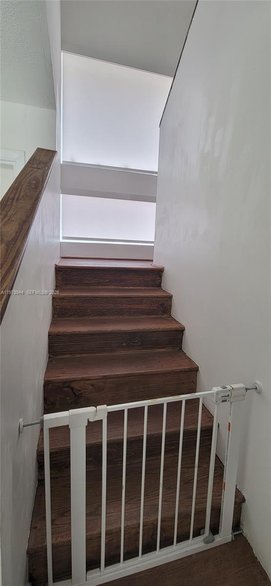 11396 Southwest 65th Street Miami, FL 33173 - Photo 24 of 45