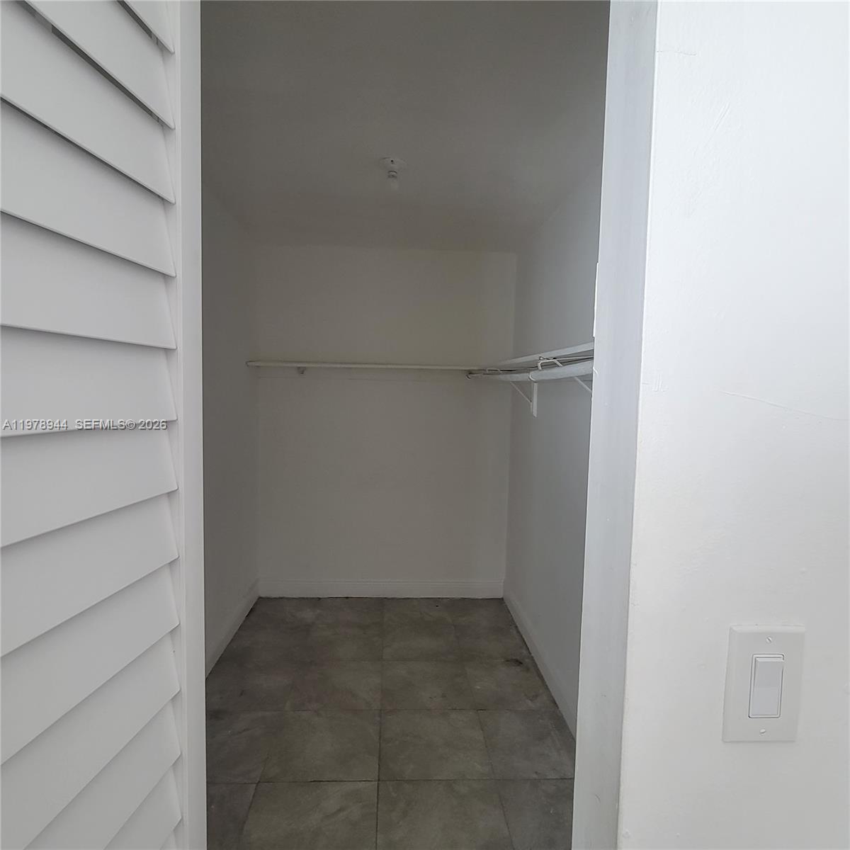 11396 Southwest 65th Street Miami, FL 33173 - Photo 28 of 45