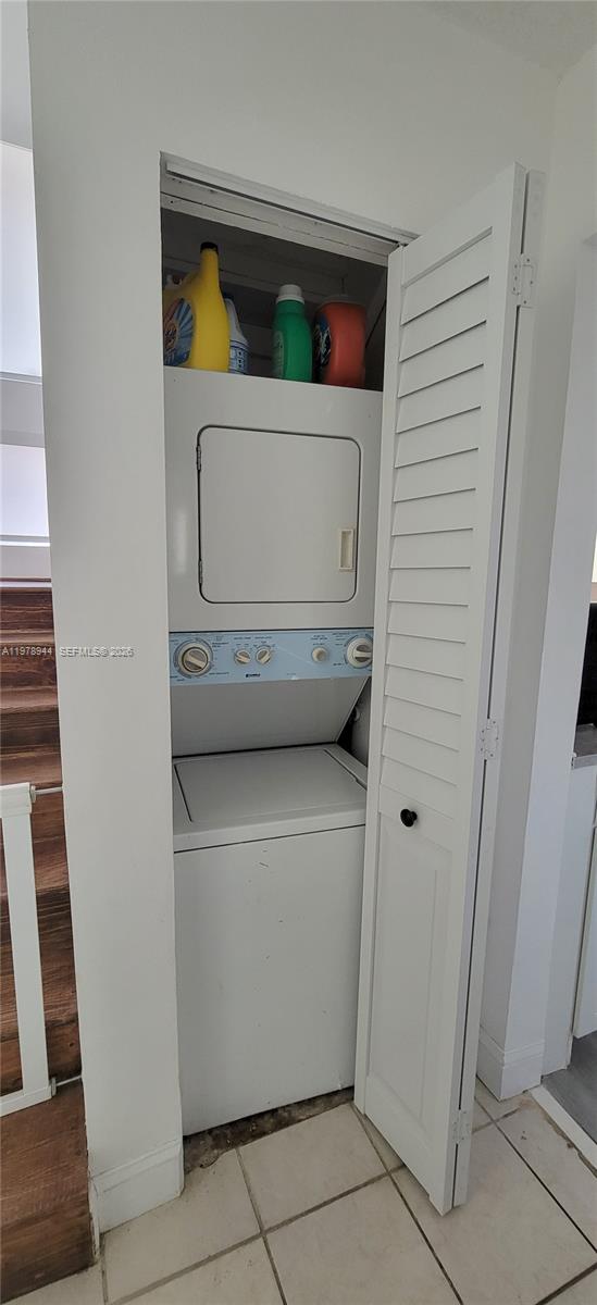 11396 Southwest 65th Street Miami, FL 33173 - Photo 38 of 45