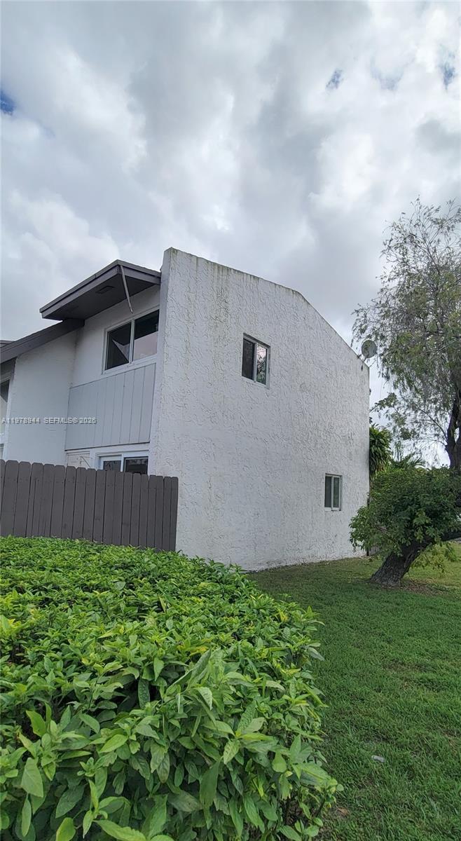 11396 Southwest 65th Street Miami, FL 33173 - Photo 5 of 45