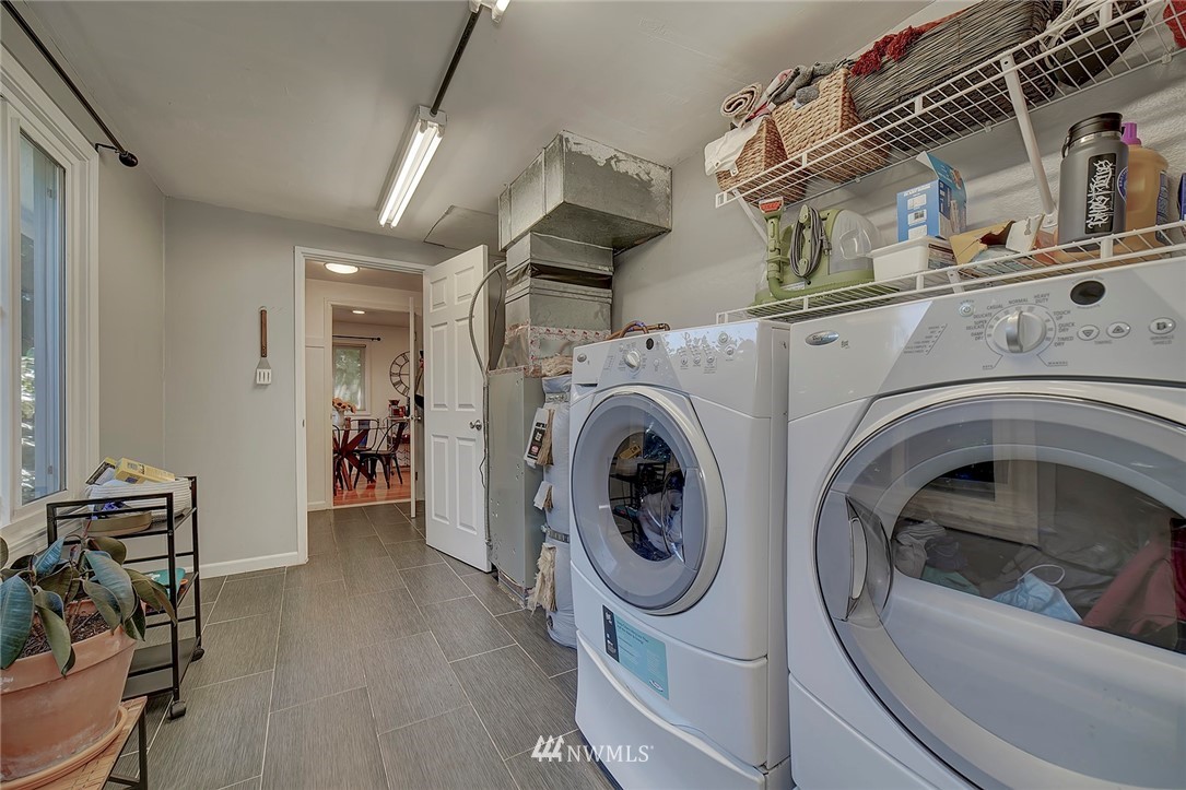 2508 Sheridan Road Bremerton, WA 98310 - Photo 22 of 28 Gallery Image 22