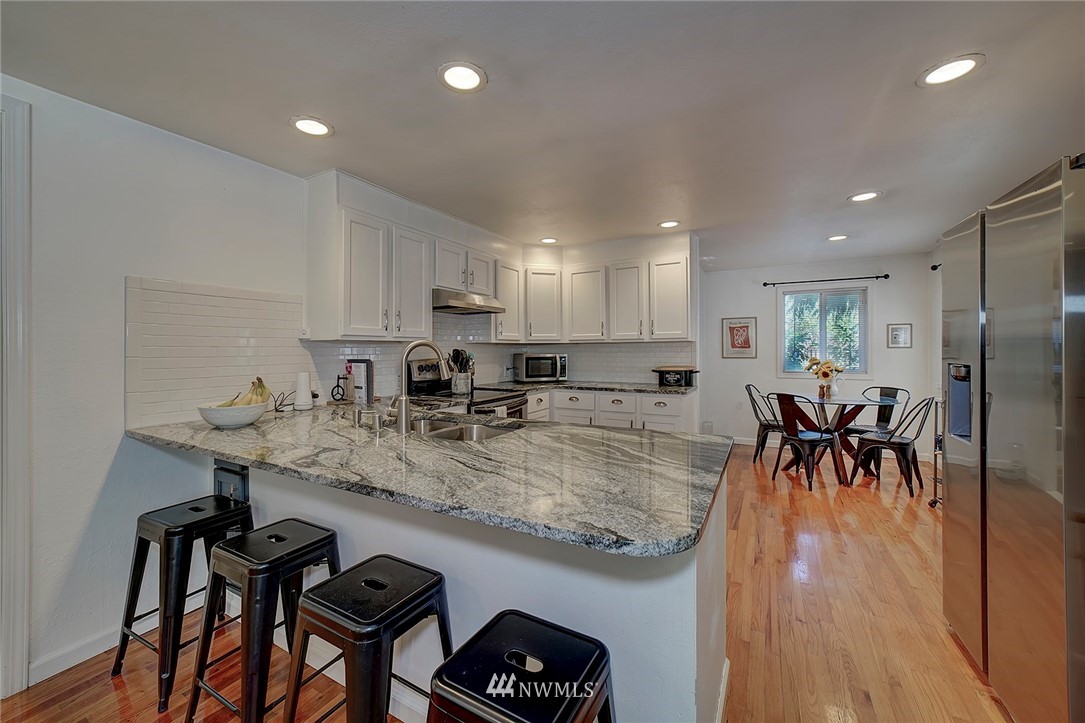 2508 Sheridan Road Bremerton, WA 98310 - Photo 5 of 28 Gallery Image 5