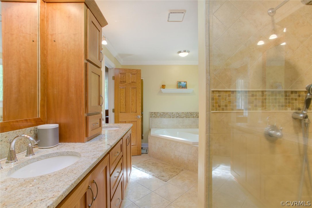 2440 Log Cabin Road Maidens, VA 23102 - Photo 25 of 50 Gallery Image 25