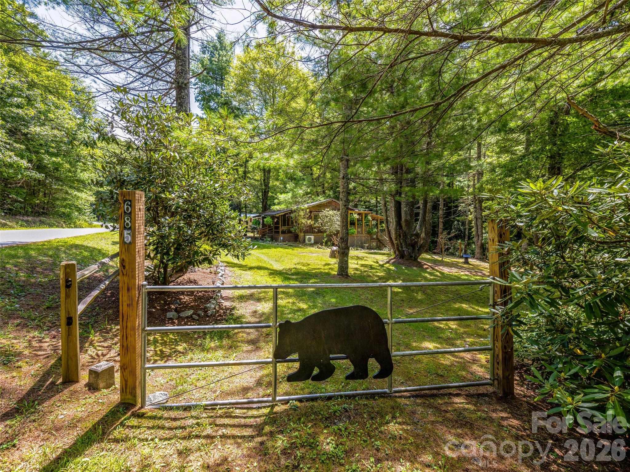 685 Shumont Road Black Mountain, NC 28711 - Photo 2 of 30