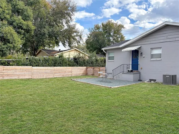 $2,195 | 813 East South Street, Orlando, FL 32801
