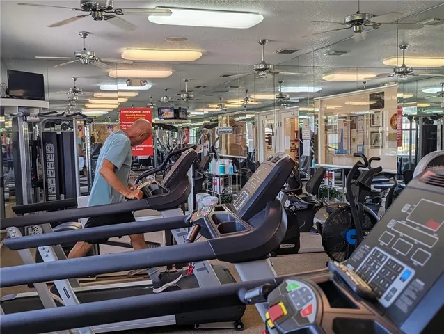 $239,900 | 10501 Southwest 60th Terrace, Ocala, FL 34476