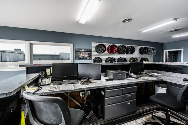 2201 West Everly Brothers Boulevard, Powderly, KY 42367