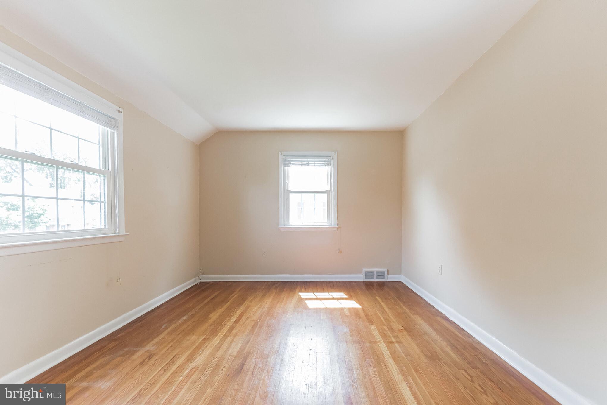 2948 Banner Road Willow Grove, PA 19090 - Photo 15 of 28 Gallery Image 15