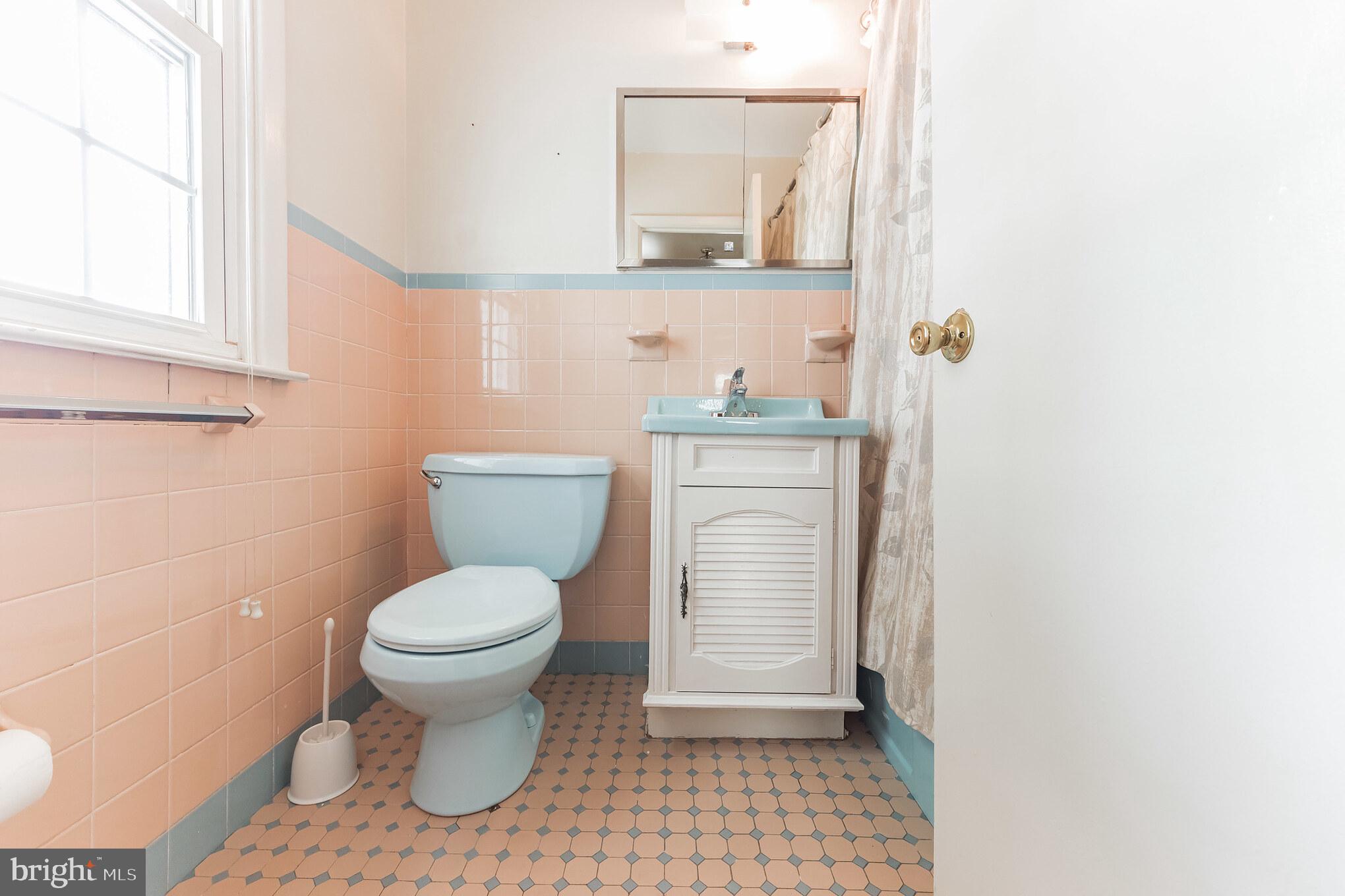 2948 Banner Road Willow Grove, PA 19090 - Photo 16 of 28 Gallery Image 16
