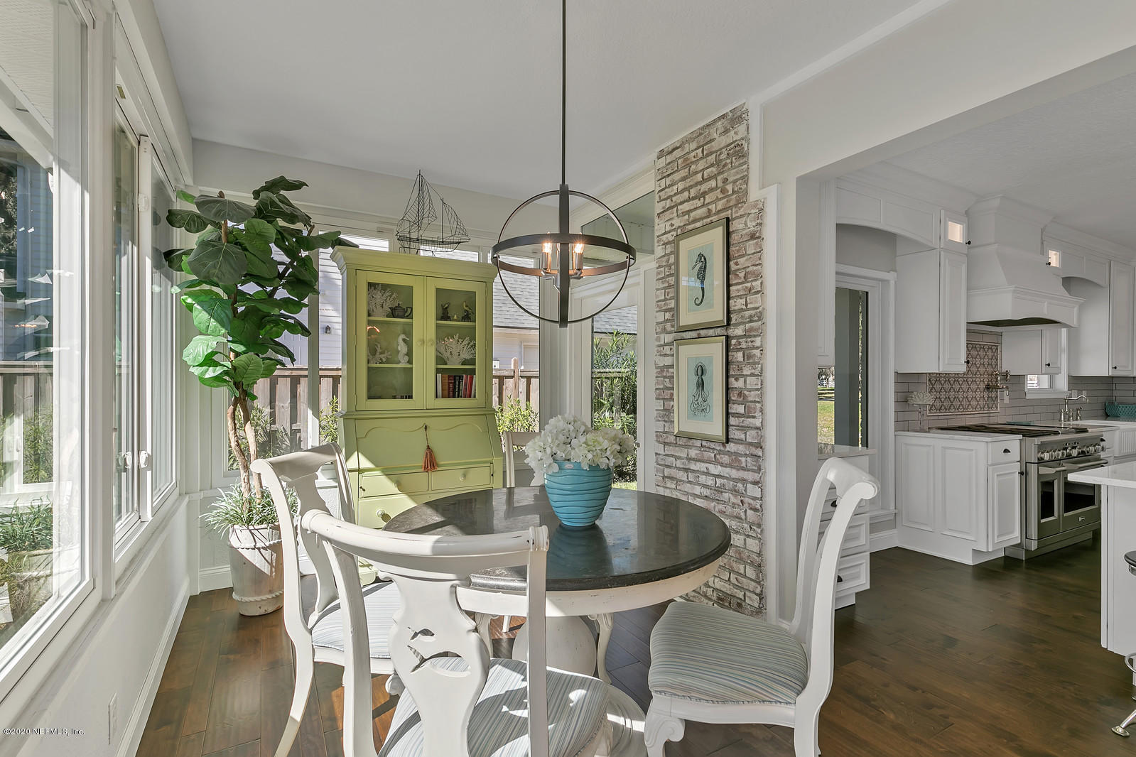 100 River's Edge Road North St. Augustine, FL 32092 - Photo 33 of 67 a dining room with furniture and wooden floor