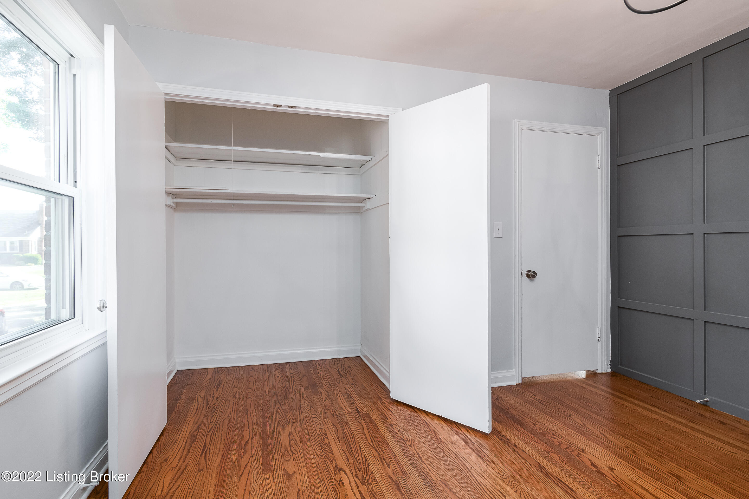 318 Tyne Road Louisville, KY 40207 - Photo 22 of 48 DHI-26