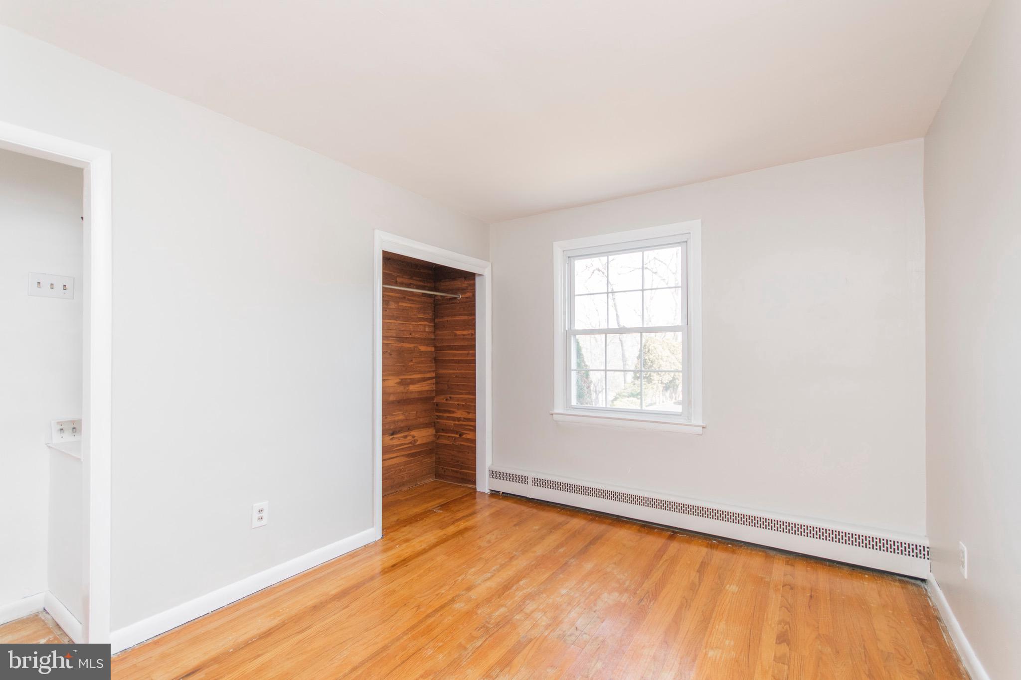 1074 Anna Road Huntingdon Valley, PA 19006 - Photo 15 of 35