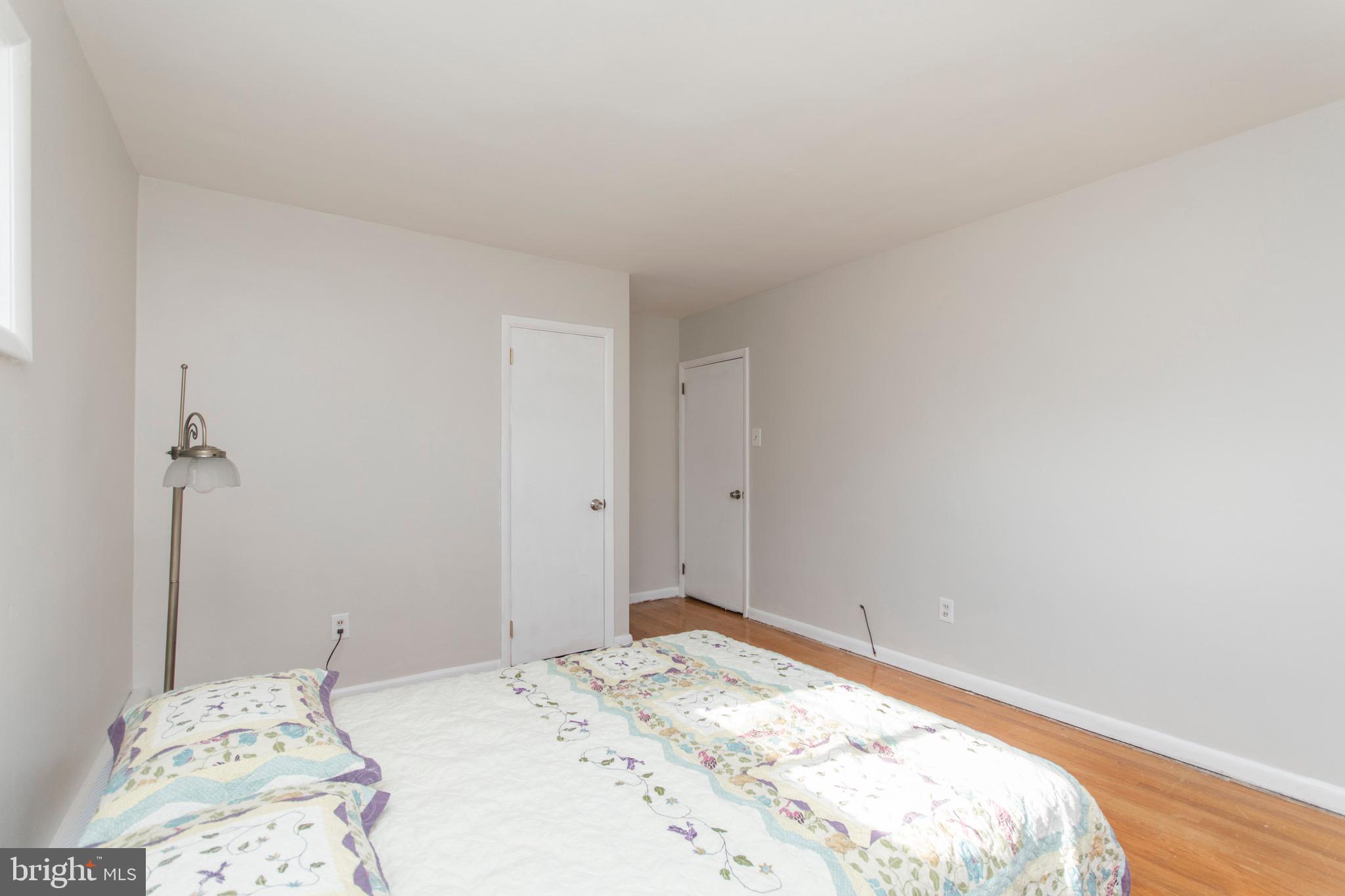 1074 Anna Road Huntingdon Valley, PA 19006 - Photo 19 of 35