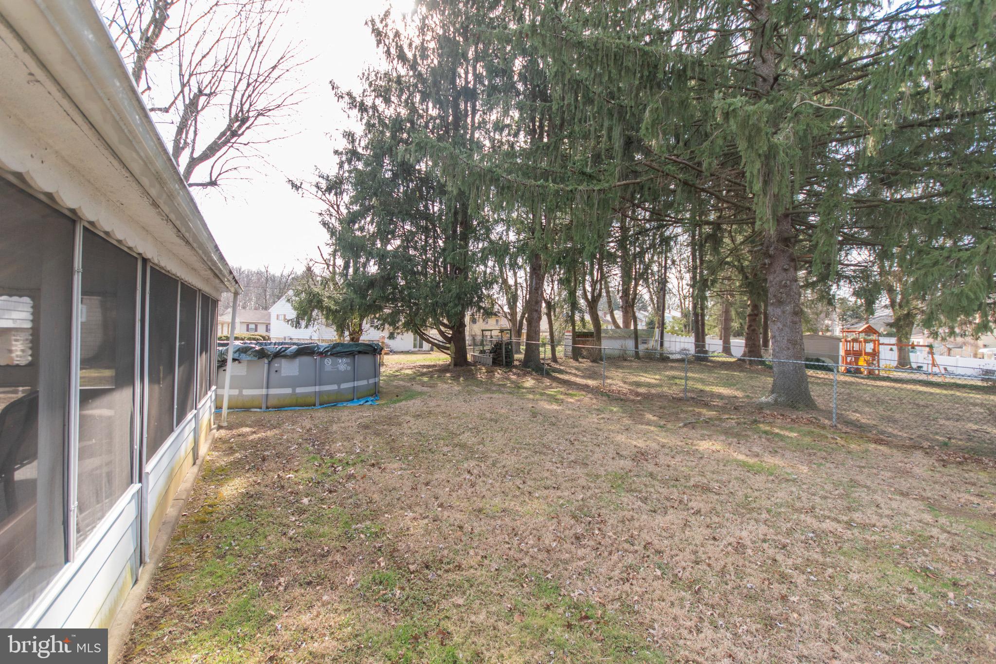 1074 Anna Road Huntingdon Valley, PA 19006 - Photo 32 of 35