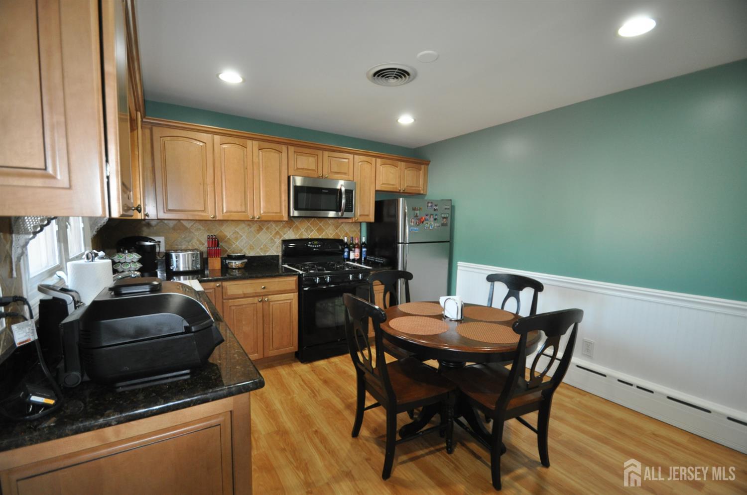 41 Blair Road Port Reading, NJ 07064 - Photo 7 of 14