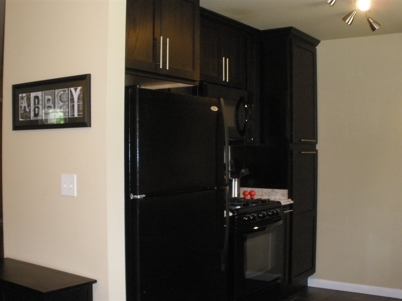 302 Harding Avenue Princeton, IN 47670 - Photo 6 of 21 Gallery Image 6