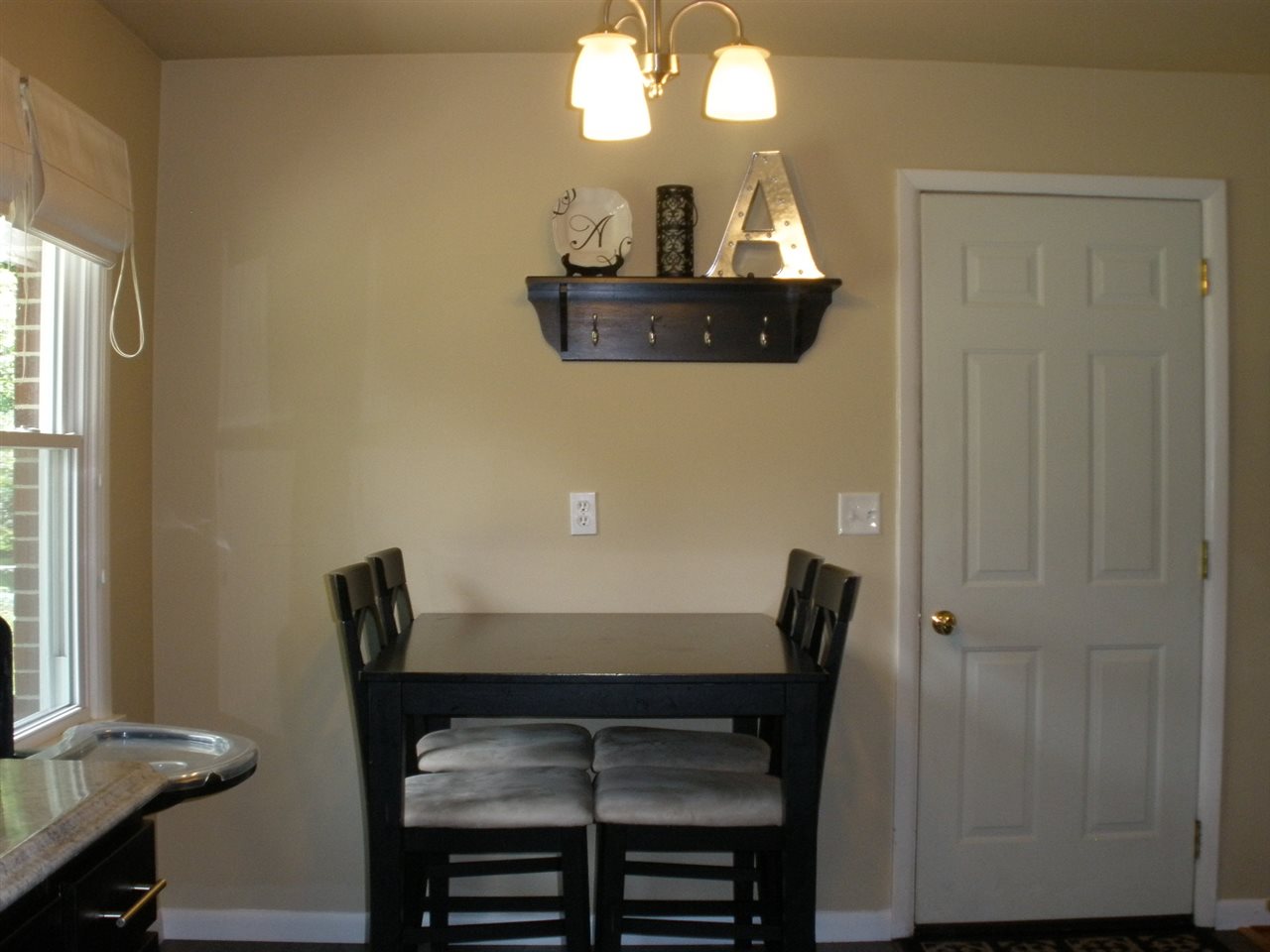 302 Harding Avenue Princeton, IN 47670 - Photo 8 of 21 Gallery Image 8