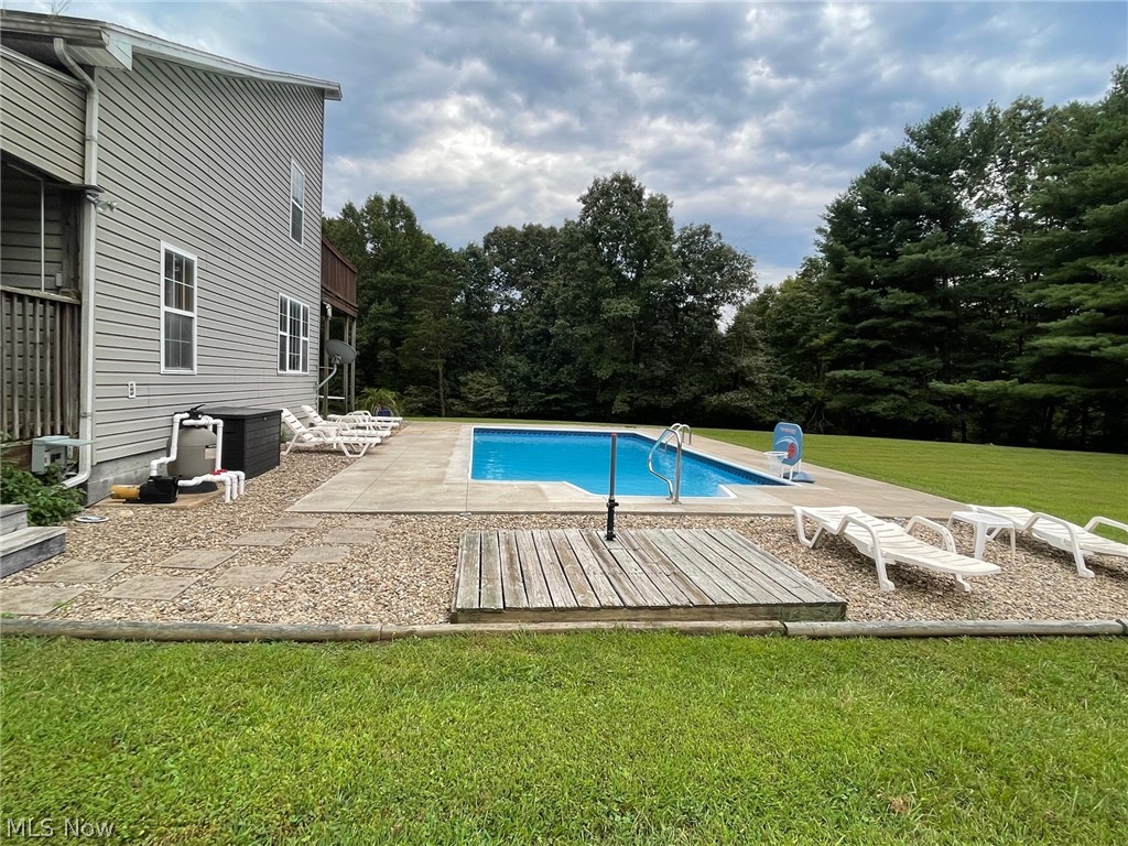 3021 North Cincinnati Ridge Road Coolville, OH 45723 - Photo 5 of 35 Pool and Patio
