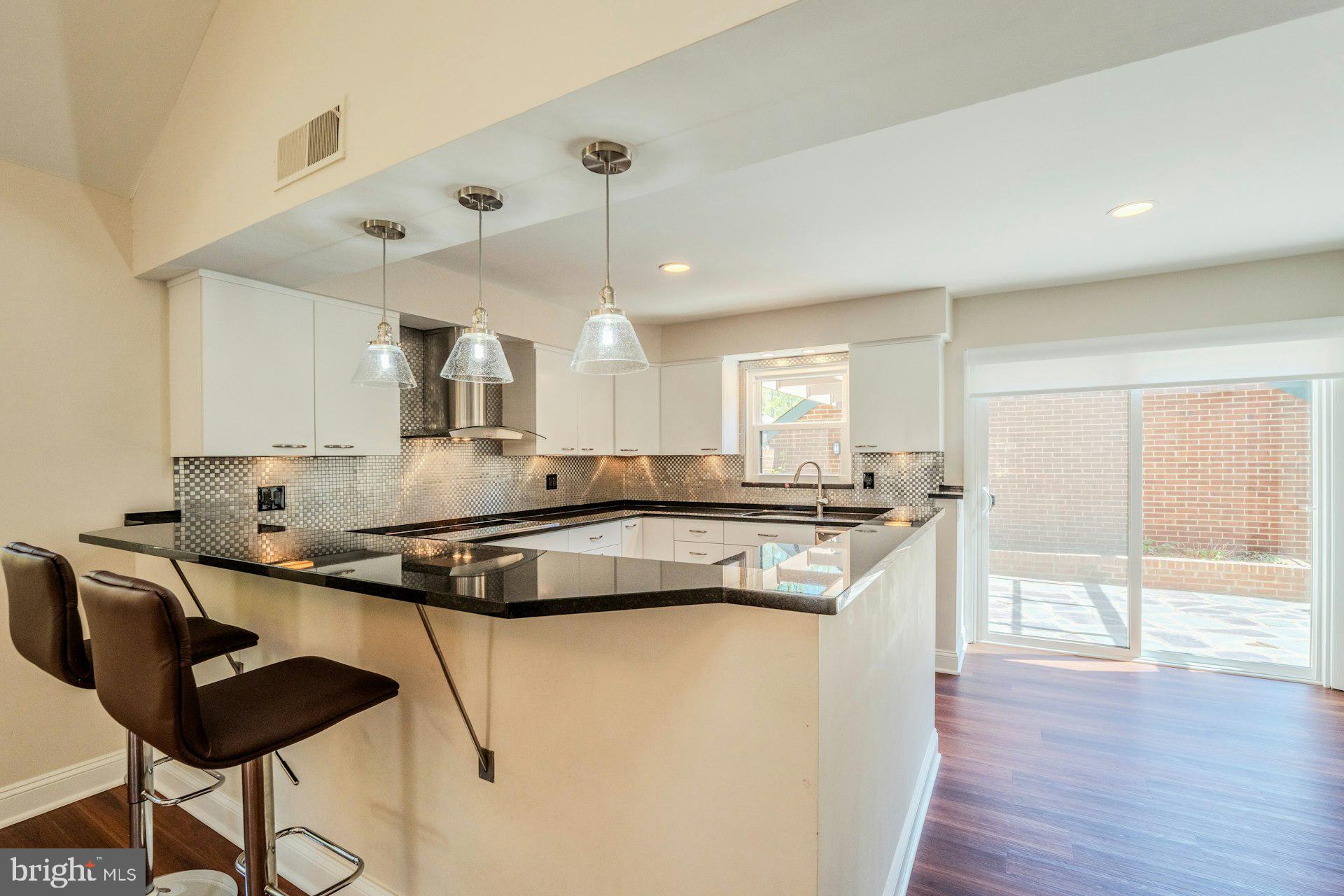 11310 Harborside Cluster Reston, VA 20191 - Photo 26 of 71 Gourmet kitchen with top of the line appliances.