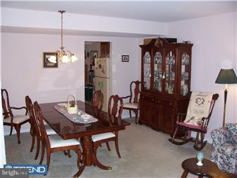 9 Forrester Road Horsham, PA 19044 - Photo 3 of 10 Dining Room