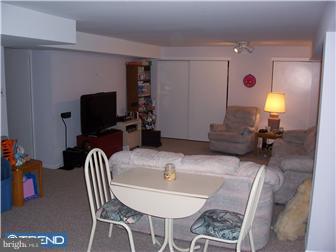 9 Forrester Road Horsham, PA 19044 - Photo 8 of 10 Great Room
