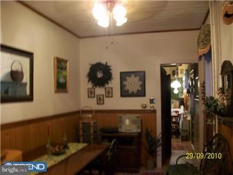 1038 Spring Street Reading, PA 19604 - Photo 6 of 10 Gallery Image 6