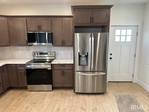 $399,900 | 6514 East Fort Wayne Avenue, Rochester, IN 46975