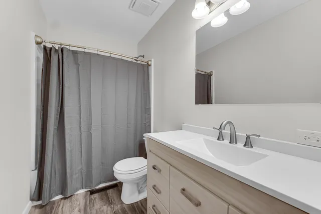 $329,650 | 10447 North 477 East, Demotte, IN 46310