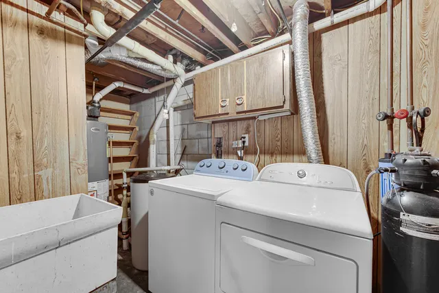 $329,650 | 10447 North 477 East, Demotte, IN 46310