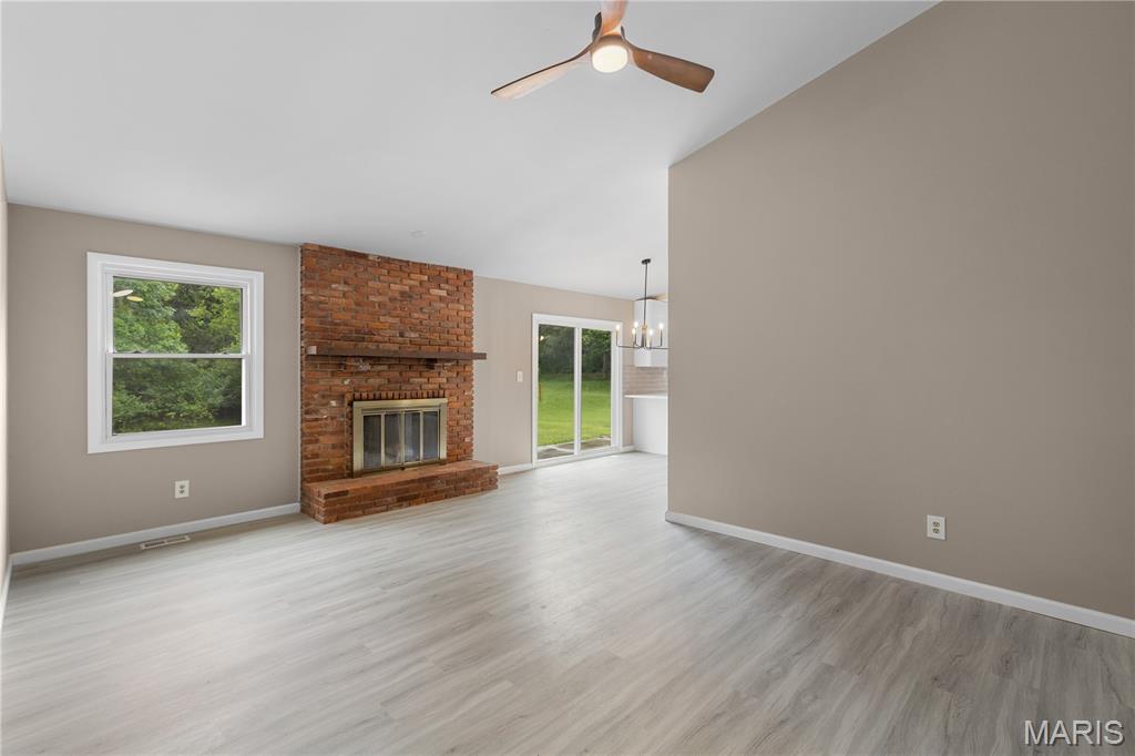 15391 Highcroft Drive Chesterfield, MO 63017 - Photo 13 of 25