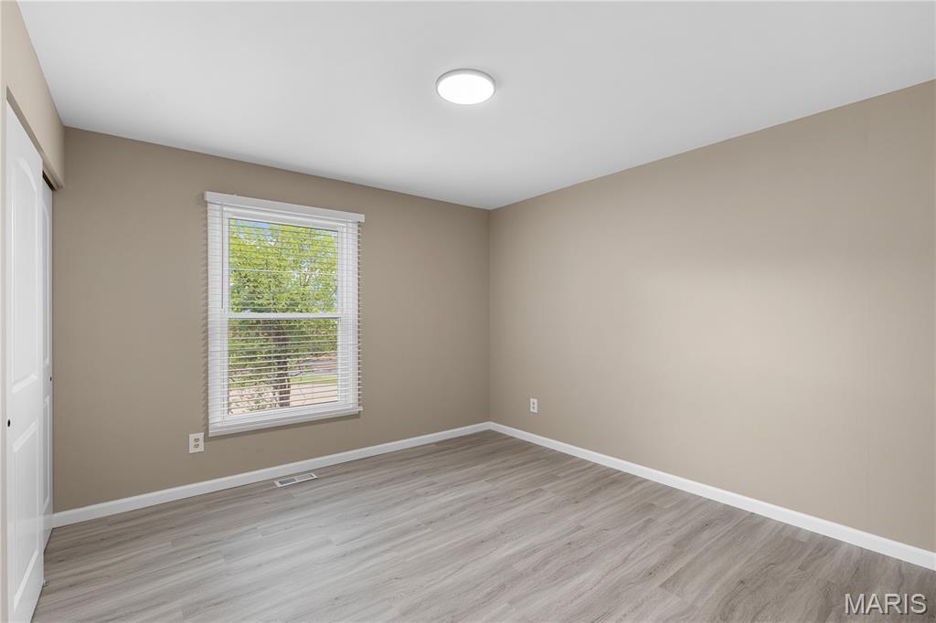 15391 Highcroft Drive Chesterfield, MO 63017 - Photo 18 of 25