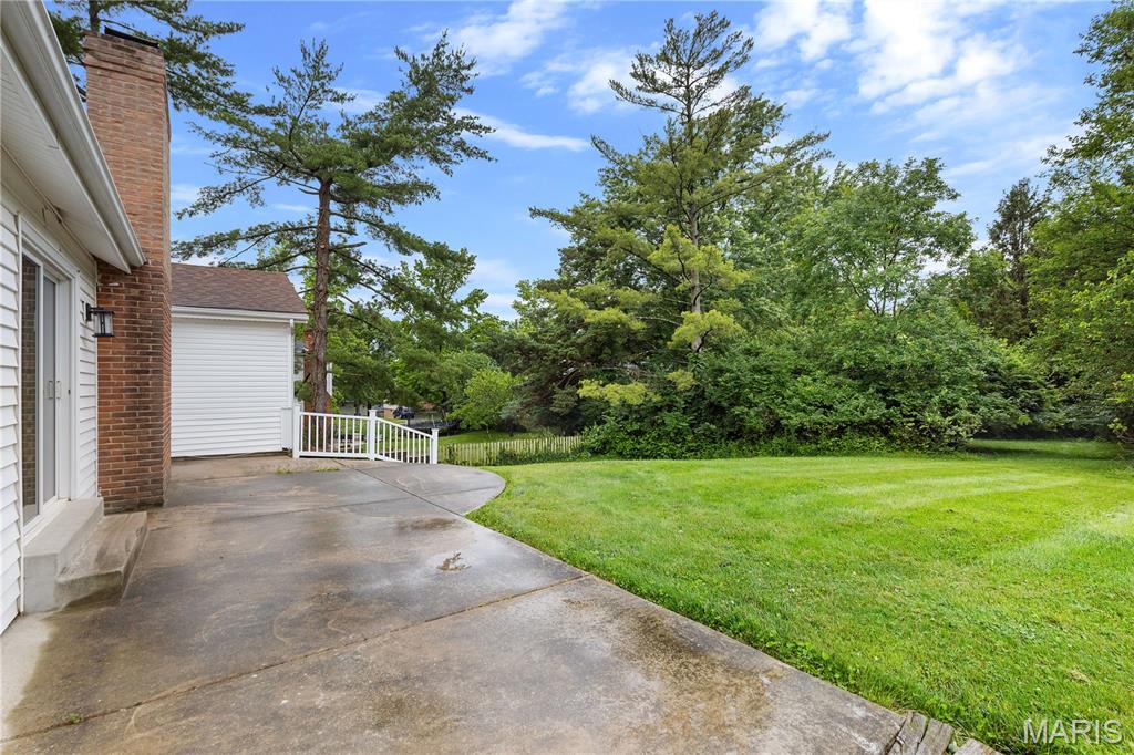 15391 Highcroft Drive Chesterfield, MO 63017 - Photo 23 of 25