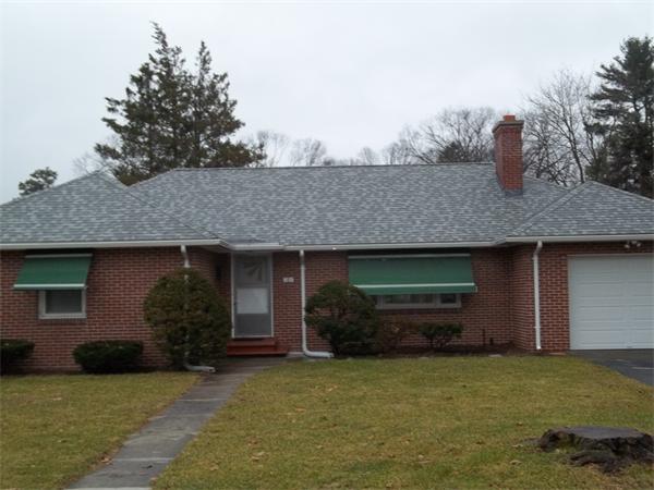 181 Benz Street Springfield, MA 01118 - Photo 2 of 14