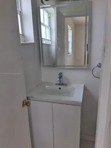 $3,900 | North Country-Riverdale, Miami Gardens, FL 33056