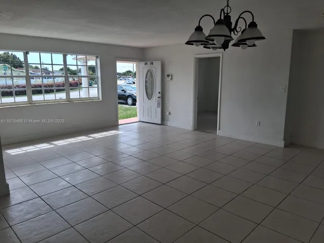 $3,900 | North Country-Riverdale, Miami Gardens, FL 33056