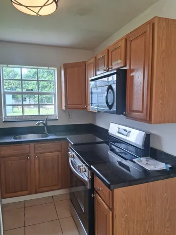 $3,900 | North Country-Riverdale, Miami Gardens, FL 33056