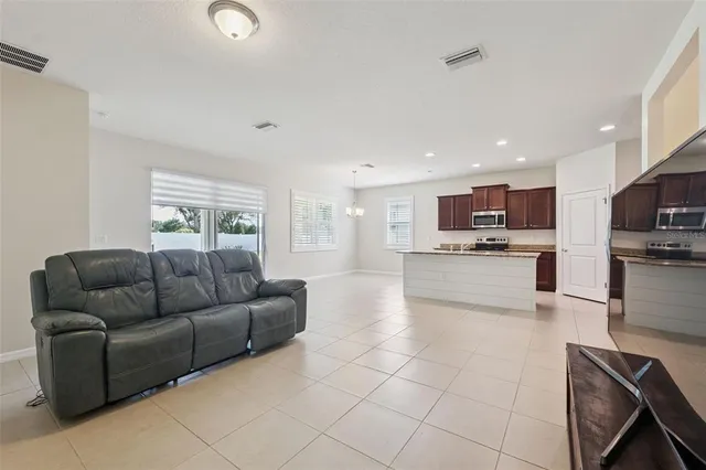 $300,000 | 13614 Hunting Creek Place, Spring Hill, FL 34609