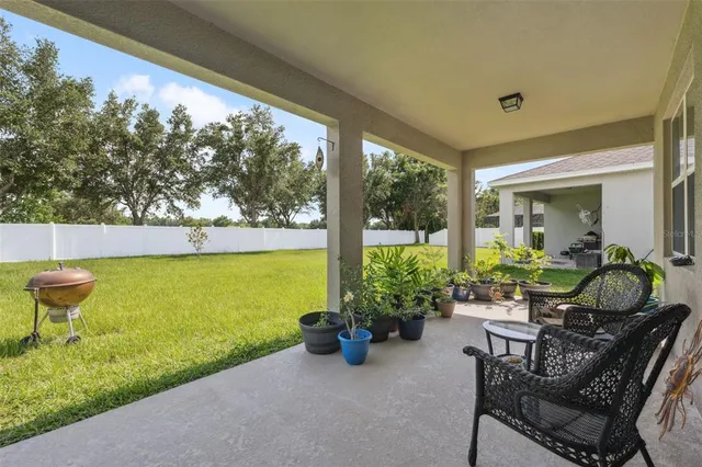 $300,000 | 13614 Hunting Creek Place, Spring Hill, FL 34609