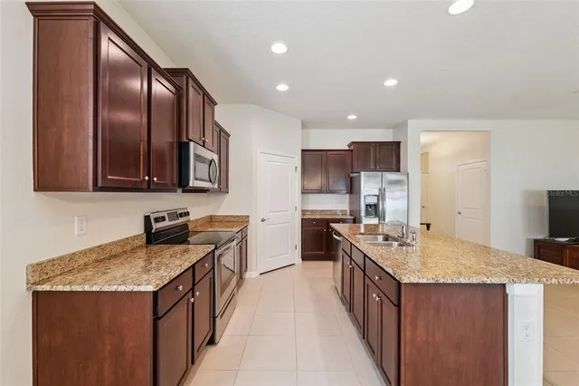 $300,000 | 13614 Hunting Creek Place, Spring Hill, FL 34609