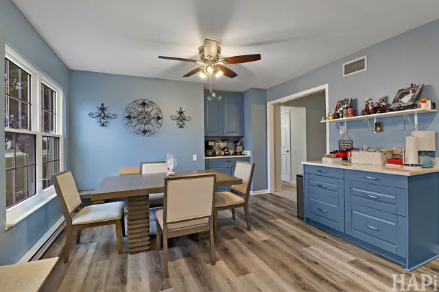 $299,900 | 7205 Hastings Circle, Unit 330, Fox Lake, IL 60020