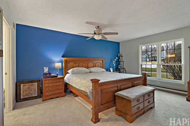 $299,900 | 7205 Hastings Circle, Unit 330, Fox Lake, IL 60020