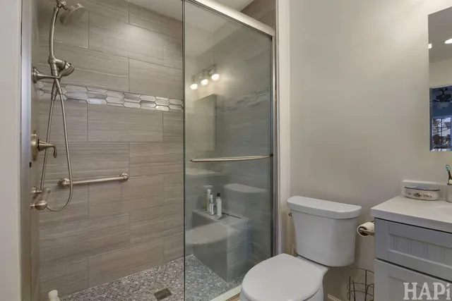 $299,900 | 7205 Hastings Circle, Unit 330, Fox Lake, IL 60020