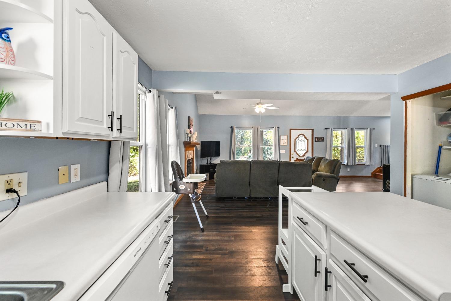 14336 Schwipps Road Milan, IN 47031 - Photo 5 of 16 Gallery Image 5