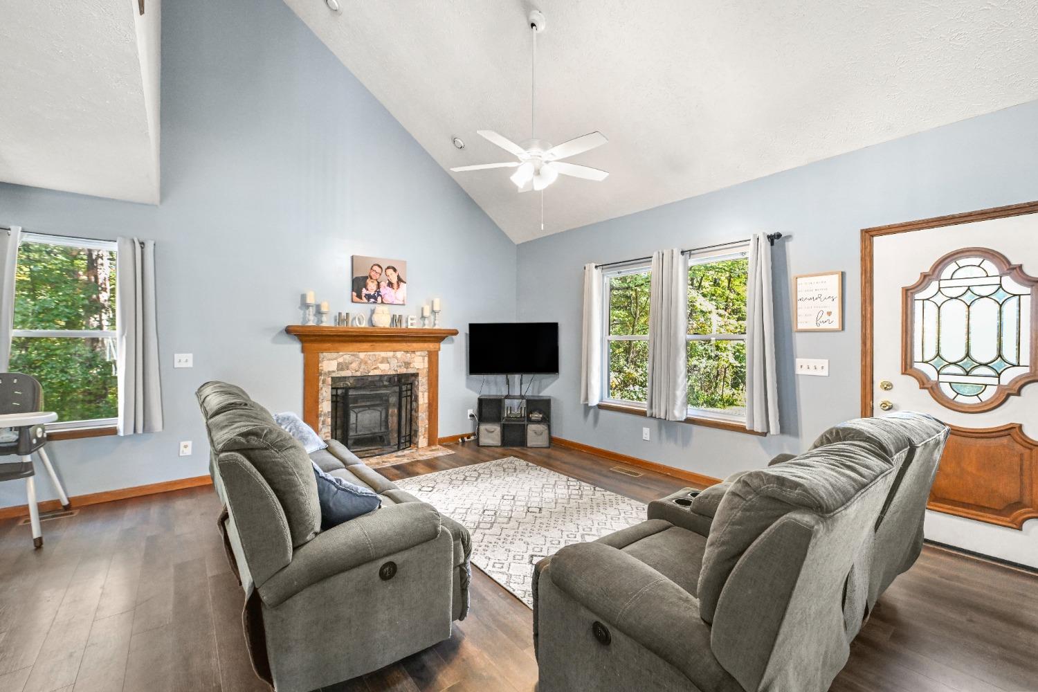14336 Schwipps Road Milan, IN 47031 - Photo 7 of 16 Gallery Image 7